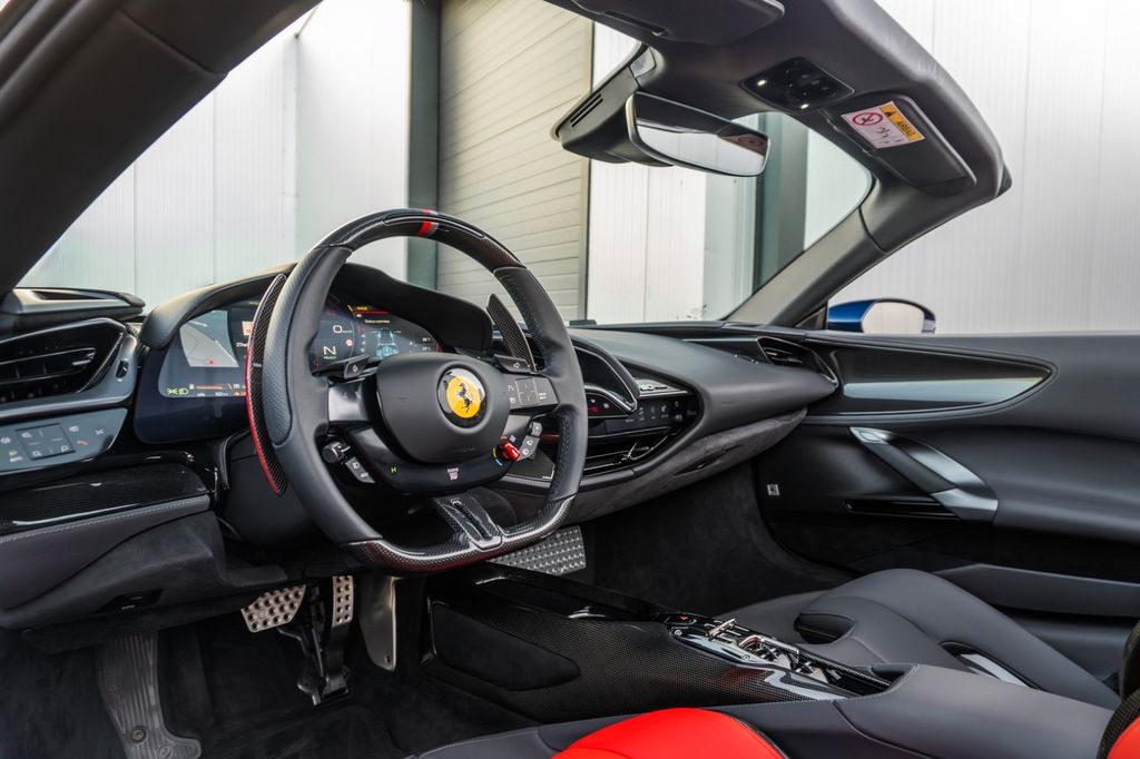 Ferrari SF90 2024