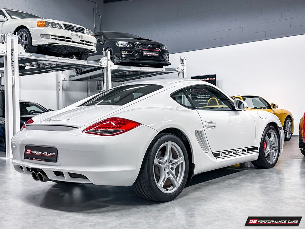 Porsche Cayman 2011