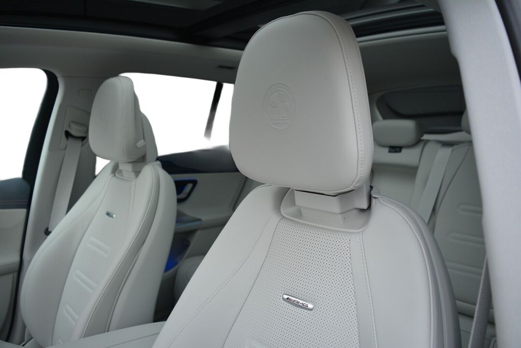 Mercedes-Benz EQE 2024