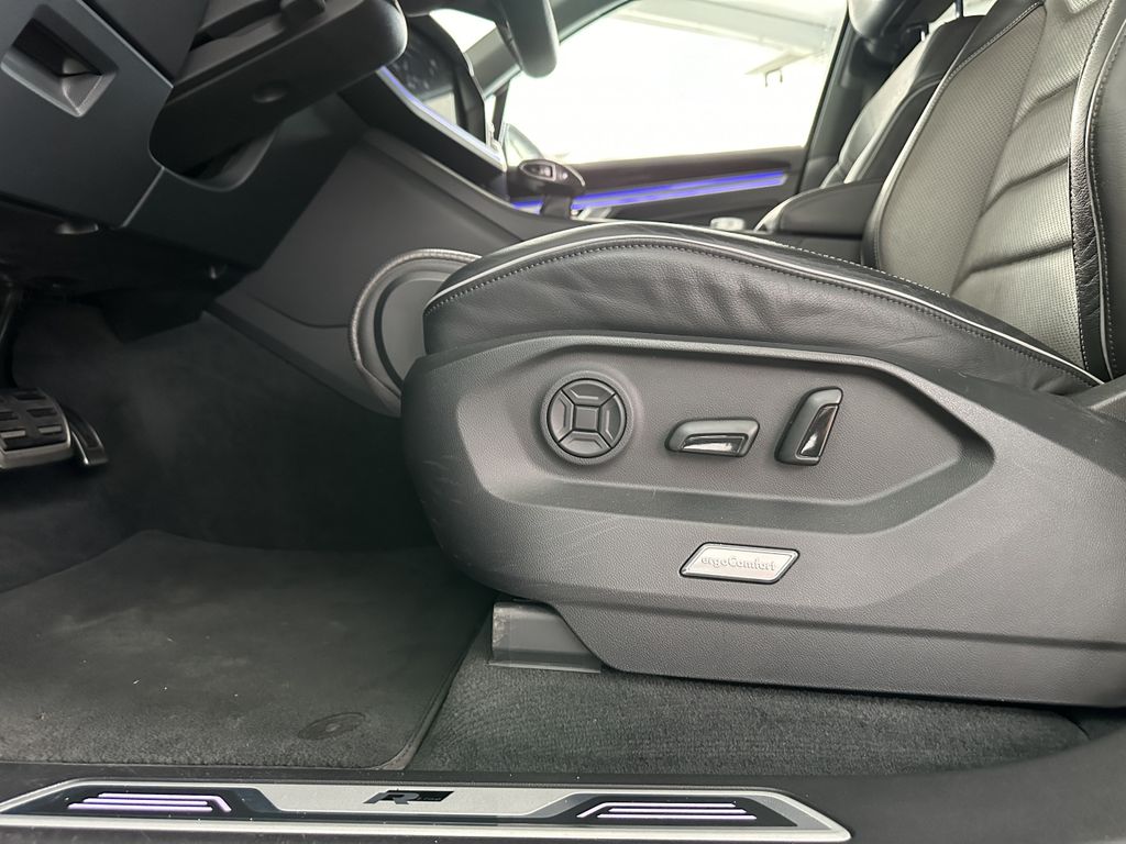 Volkswagen Touareg 2021