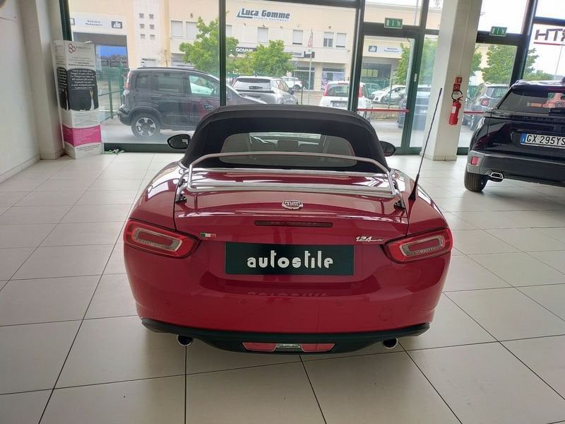 Fiat 124 Spider 2018
