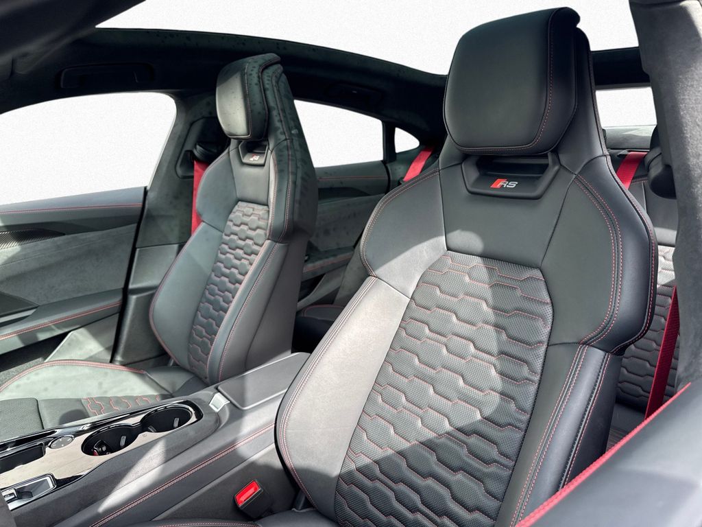 Audi RS e-tron GT 2023