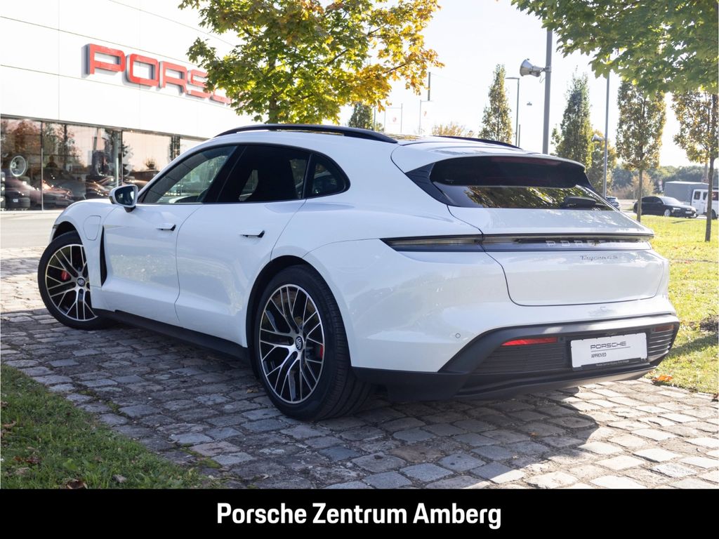 Porsche Taycan 2023