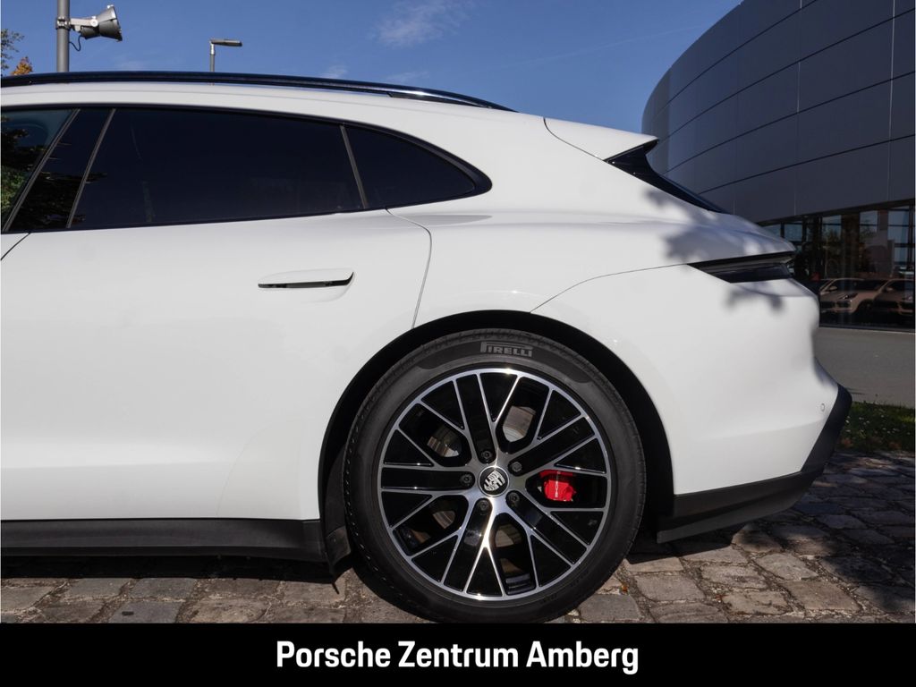 Porsche Taycan 2023