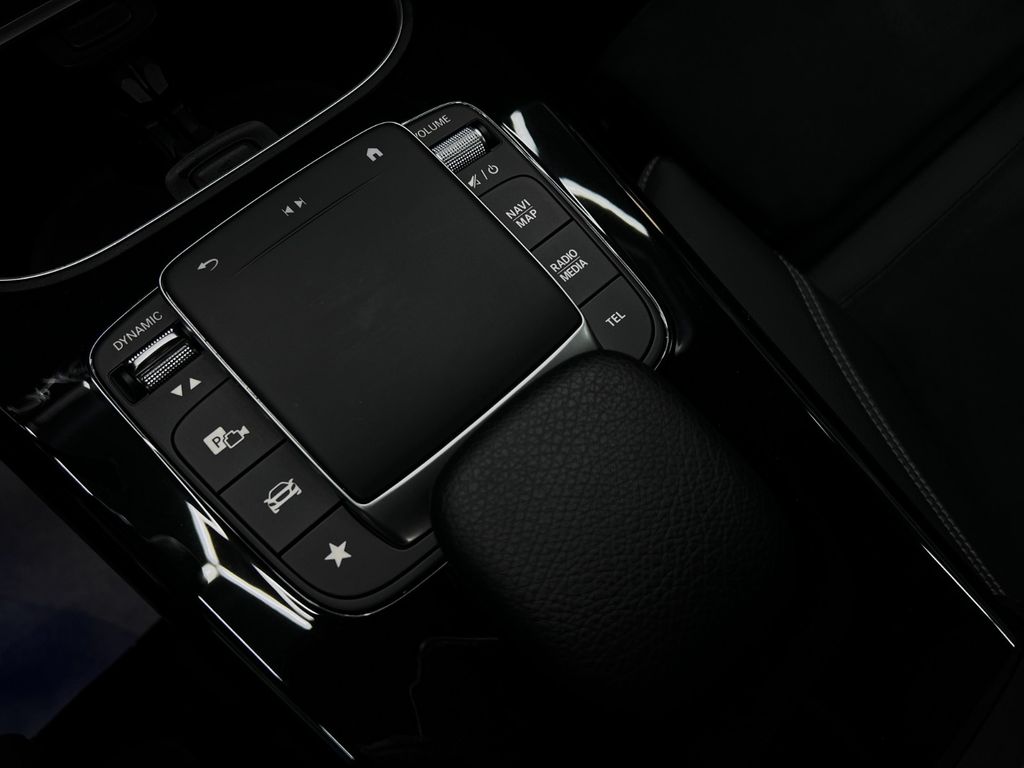 Mercedes-Benz A 250 2021