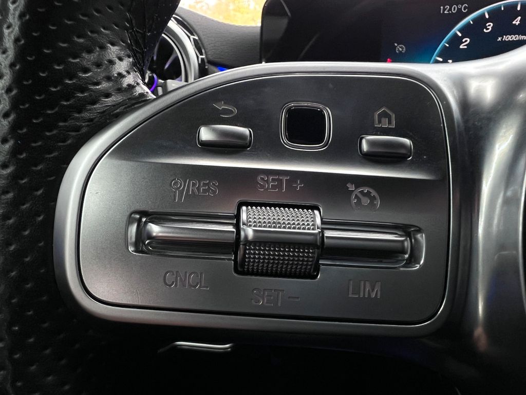 Mercedes-Benz A 250 2021