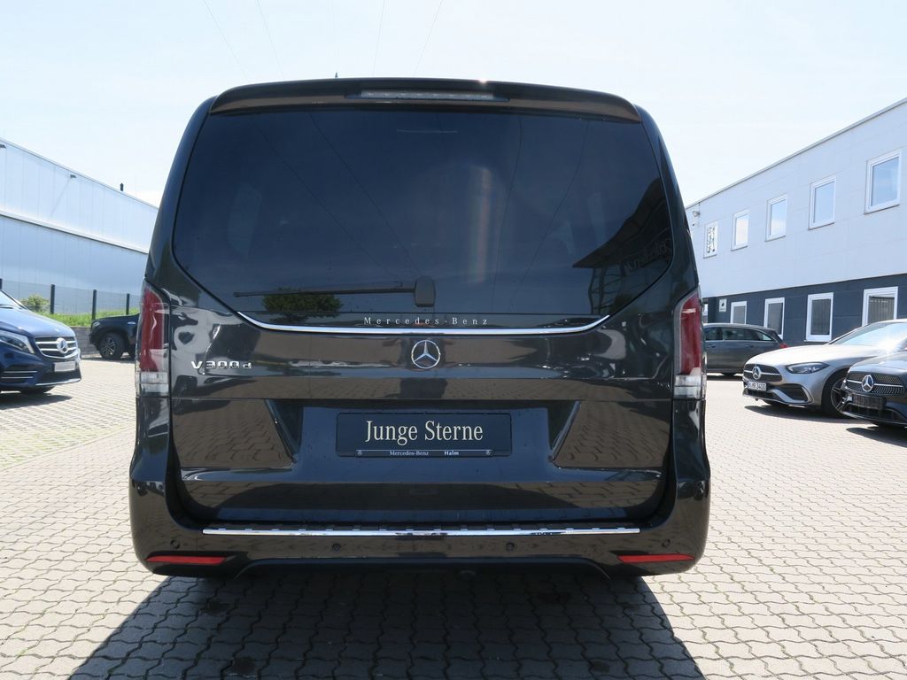 Mercedes-Benz V 300 2024