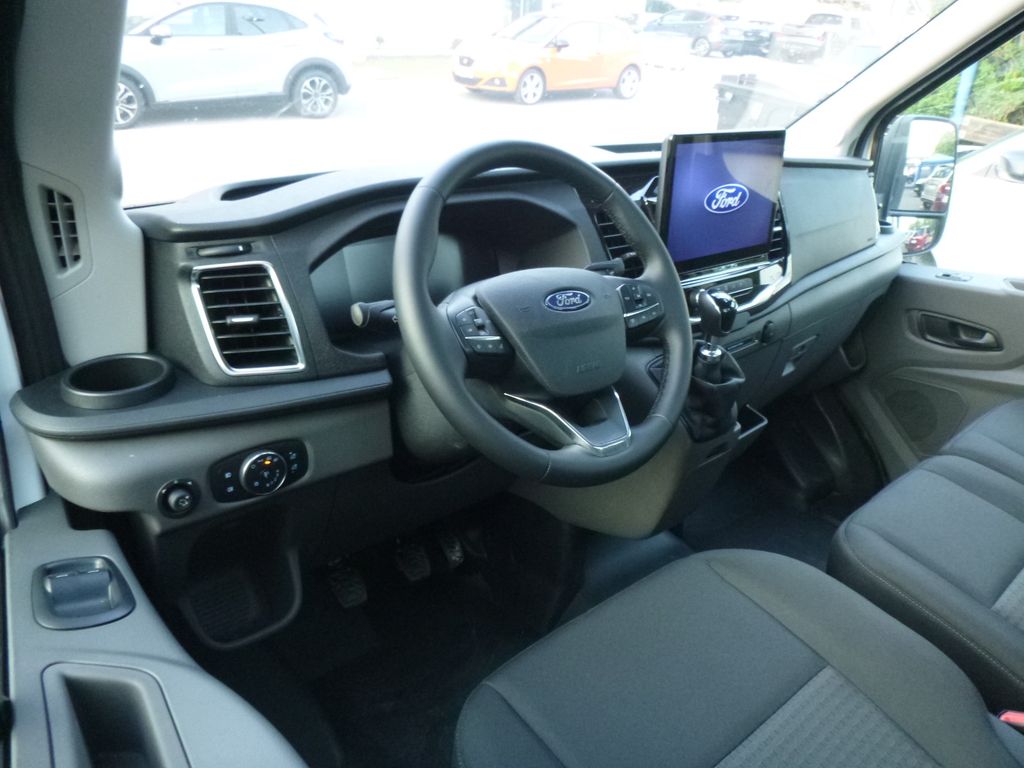 Ford Transit 2025