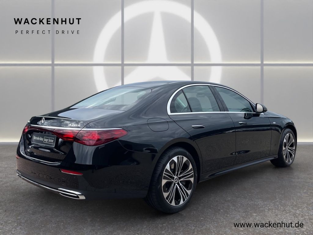 Mercedes-Benz E 300 2025