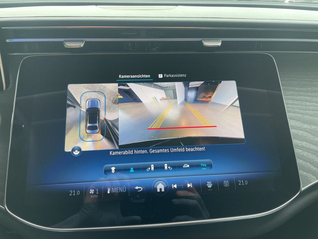 Mercedes-Benz E 300 2025