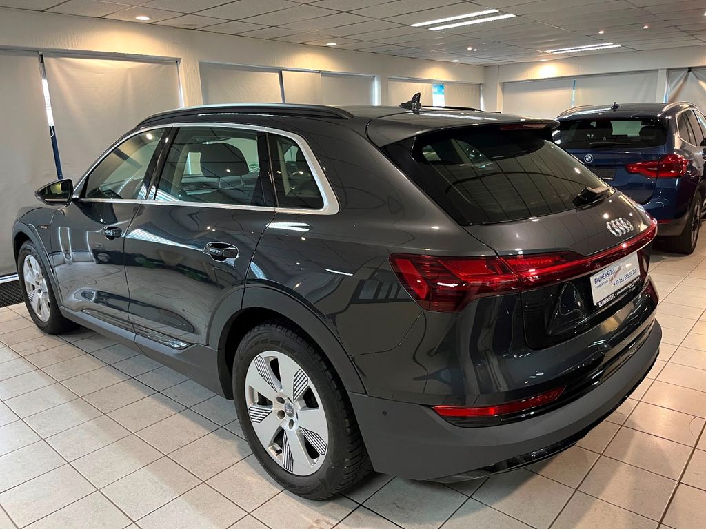 Audi e-tron 2021