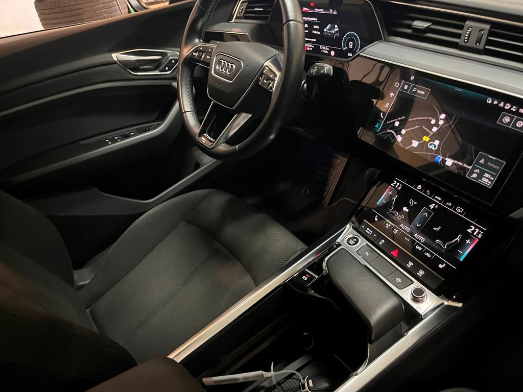 Audi e-tron 2021