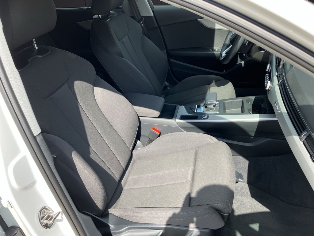 Audi A4 Allroad 2023