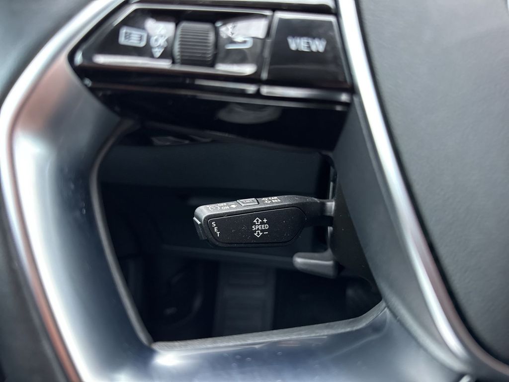 Audi e-tron 2022
