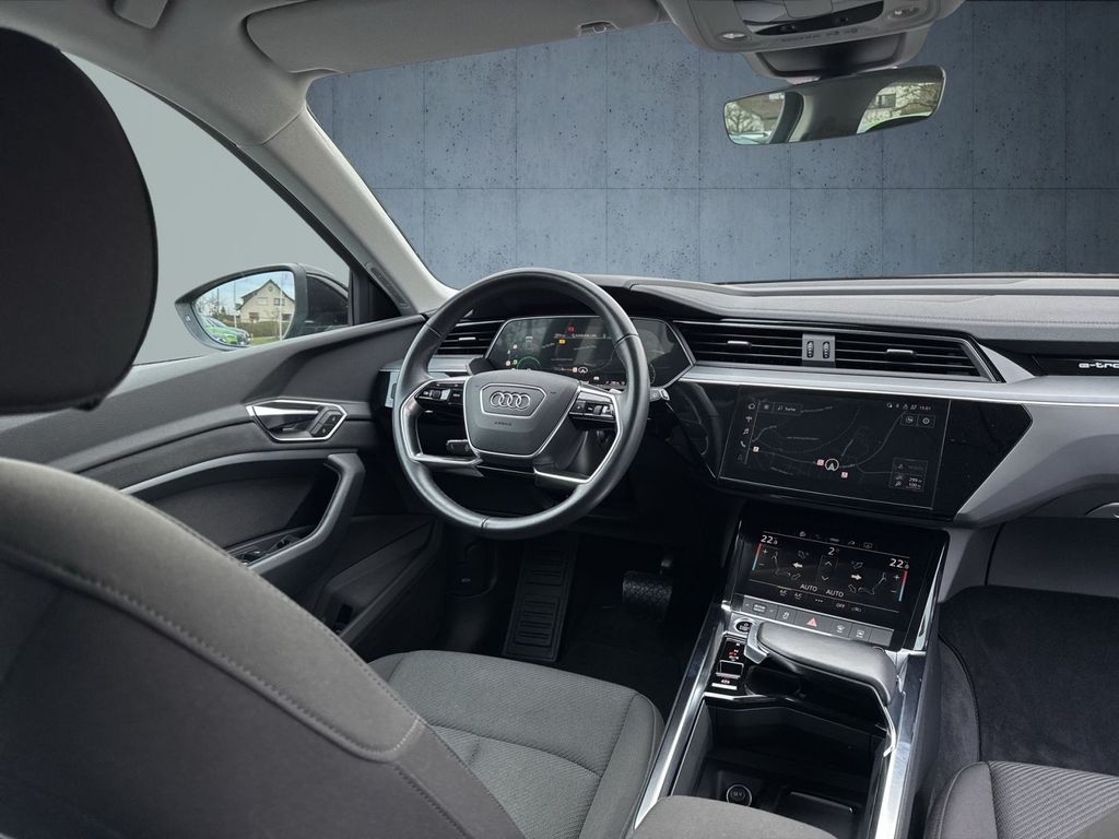 Audi e-tron 2022