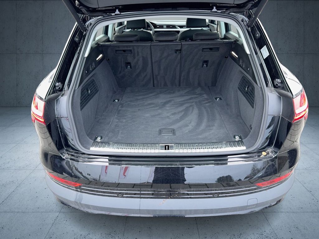 Audi e-tron 2022