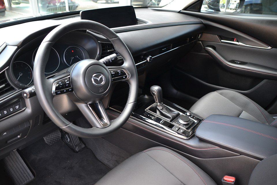 Mazda CX-30 2025