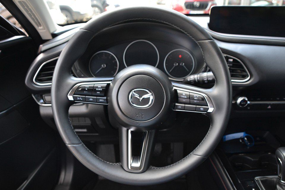 Mazda CX-30 2025
