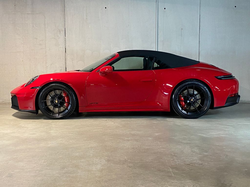 Porsche 992
