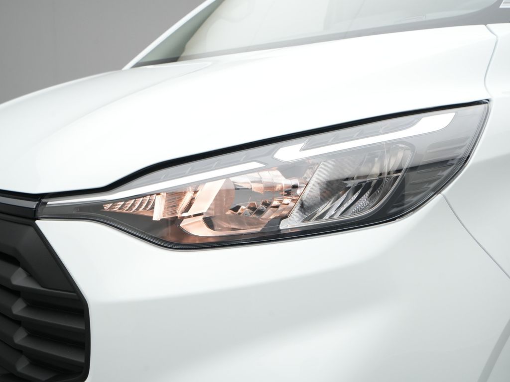 Ford Transit Custom 2025