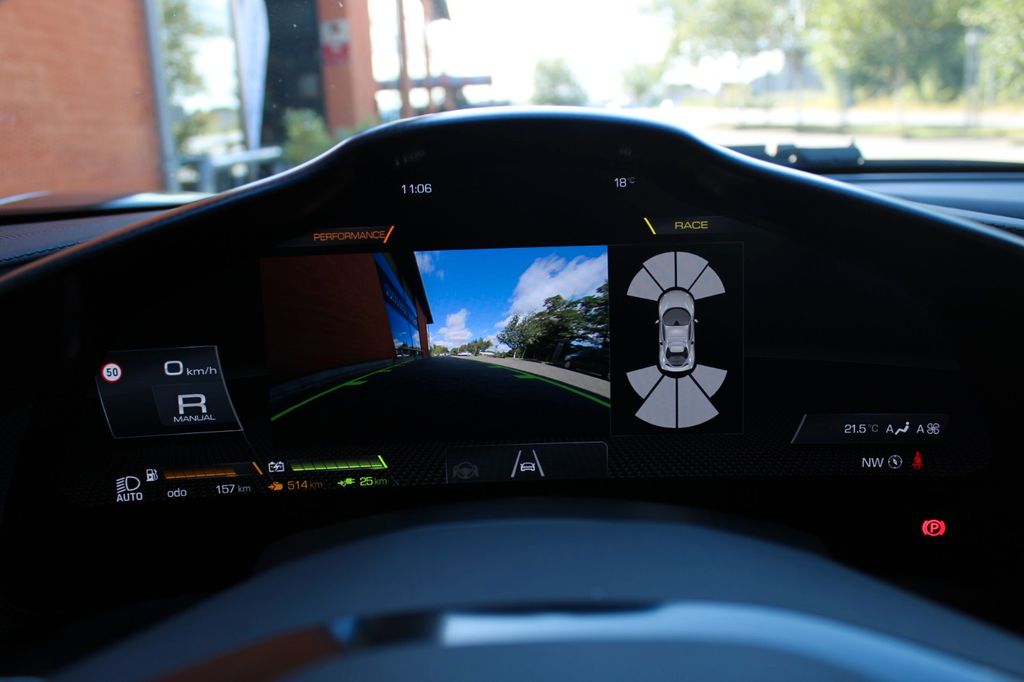 Ferrari 296 GTS 2025