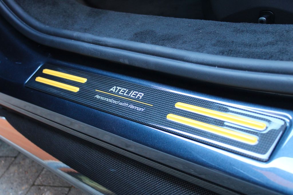 Ferrari 296 GTS 2025