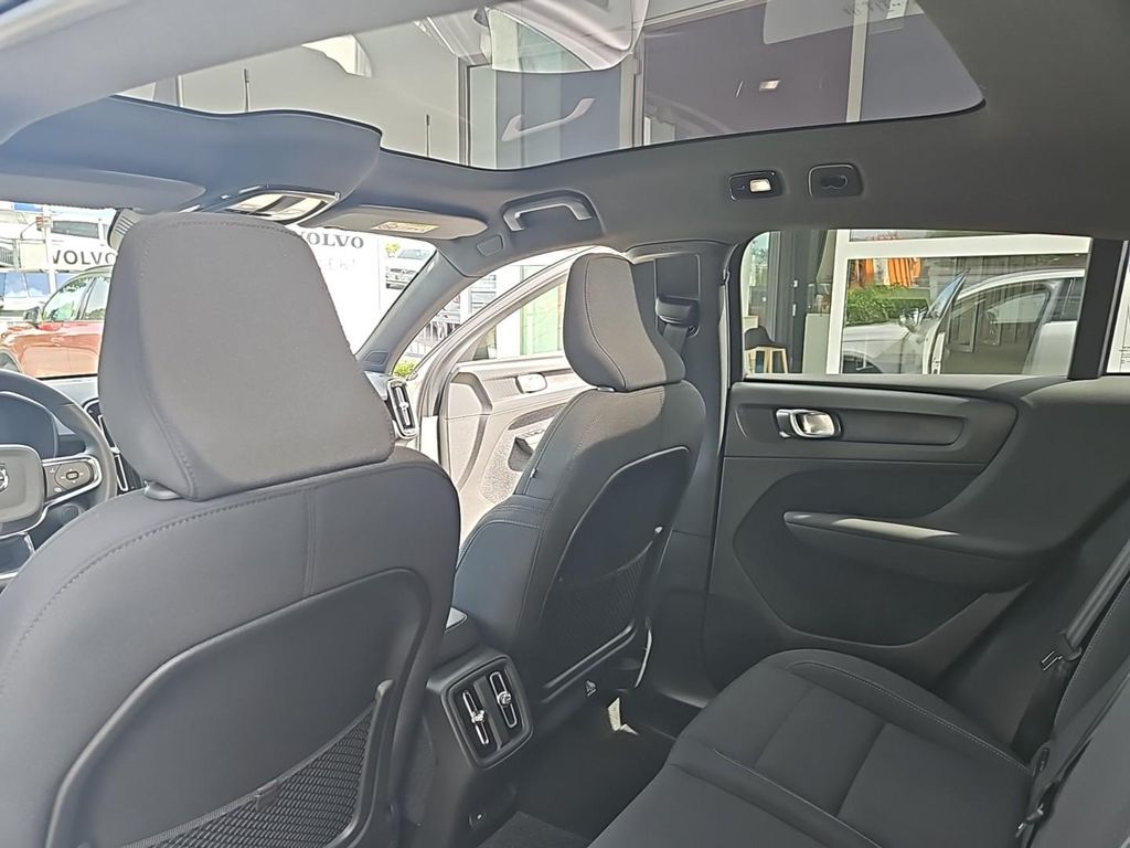 Volvo C40 2024