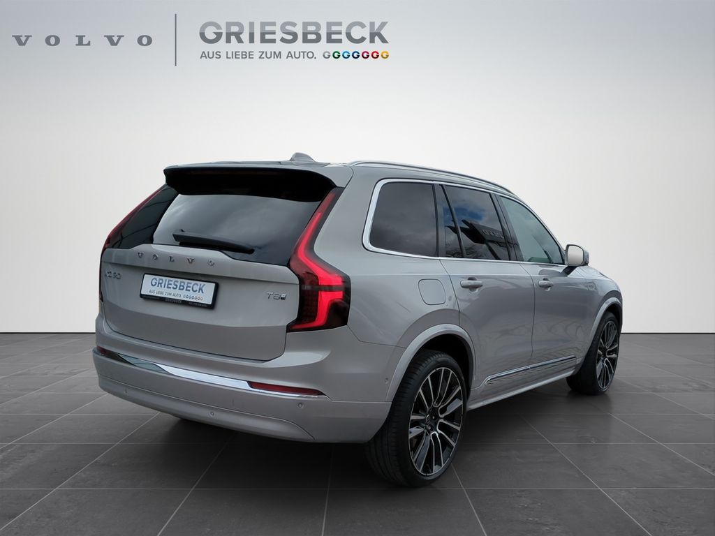 Volvo XC90 2025