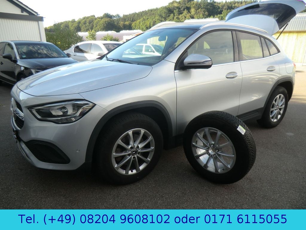 Mercedes-Benz GLA 200 2022