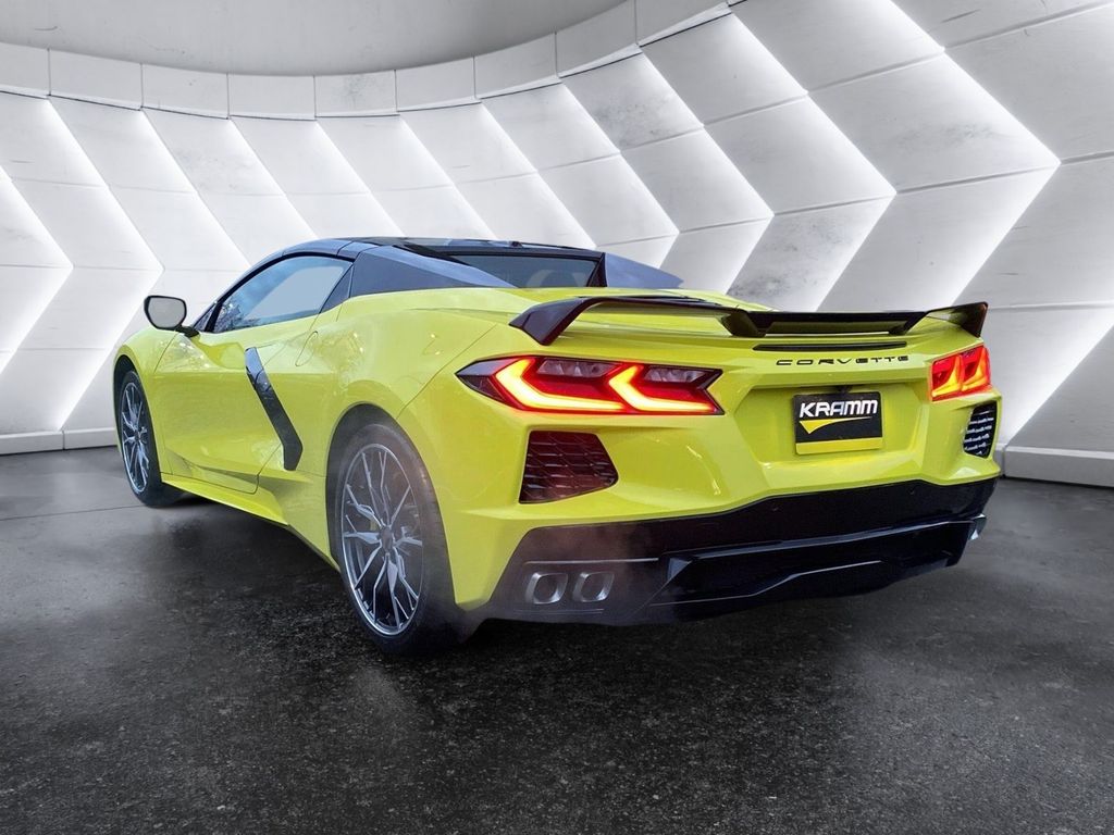 Corvette C8 2025