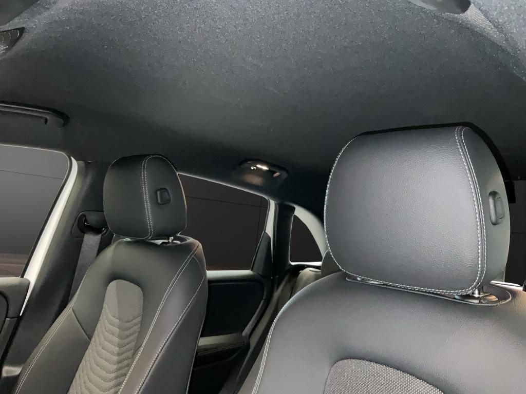 Mercedes-Benz B 250 2024