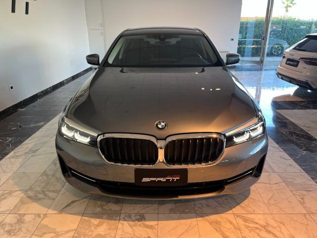 BMW 530 2022