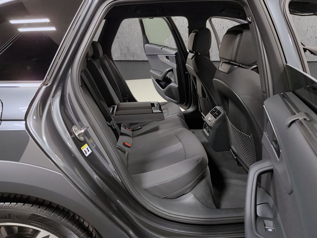 Audi A4 Allroad 2023