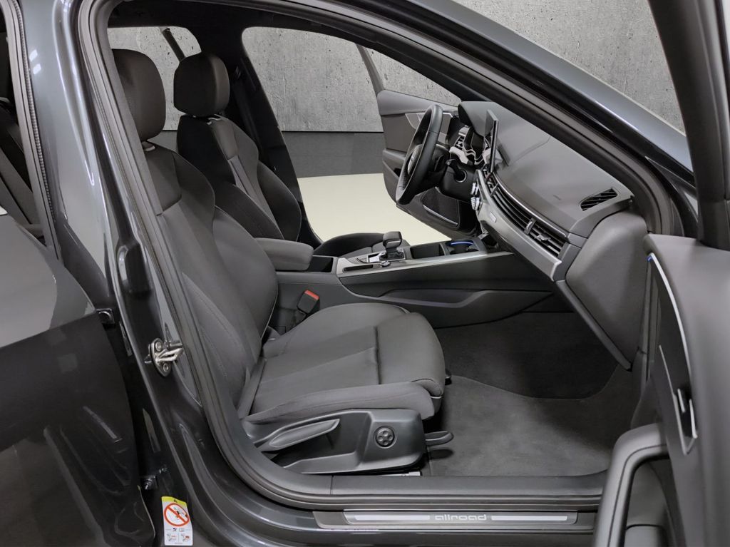 Audi A4 Allroad 2023