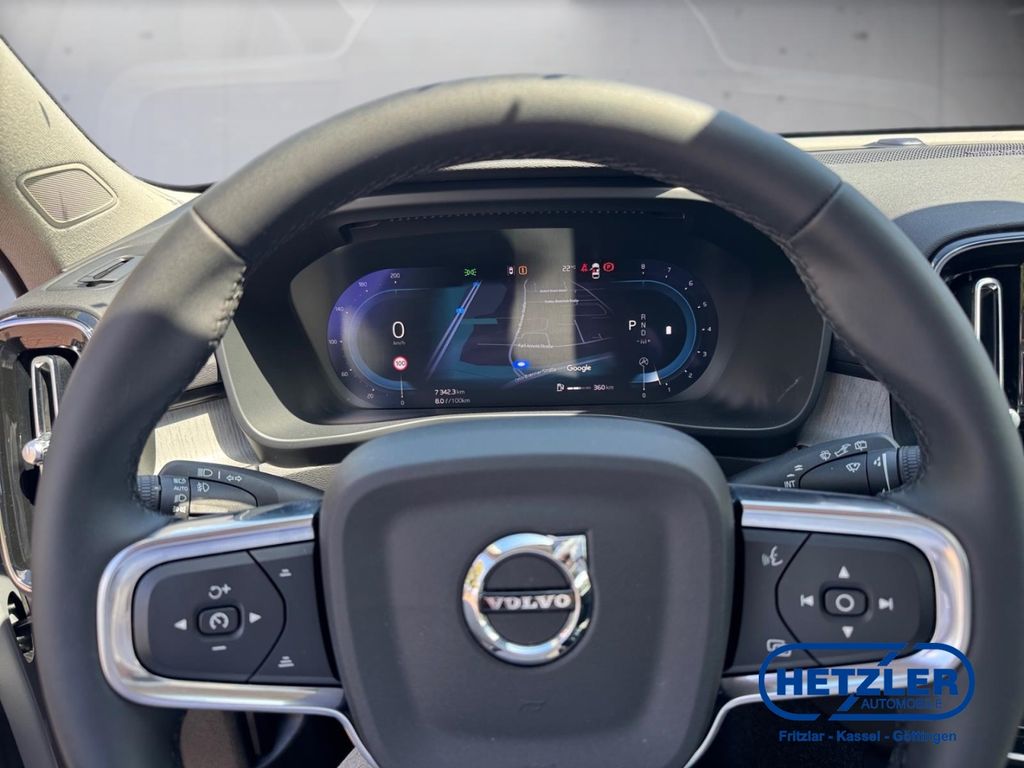 Volvo XC40 2024