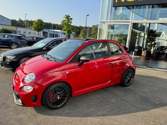 Abarth 695C 2023