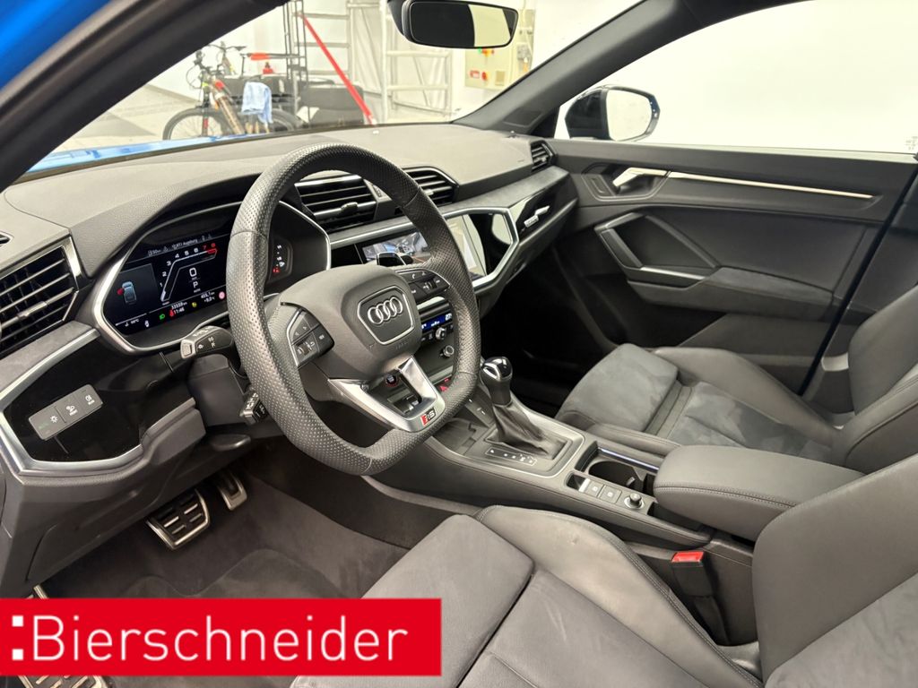 Audi RSQ3 2023