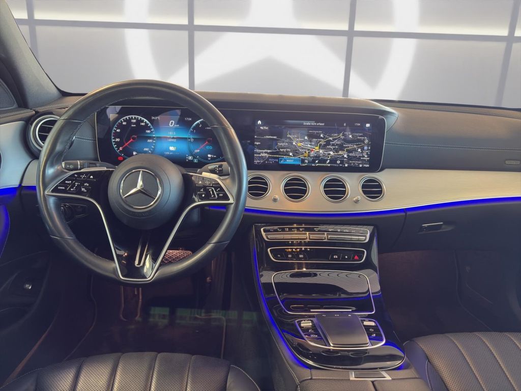 Mercedes-Benz E 300 2023