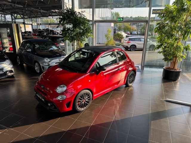 Abarth 695C 2023