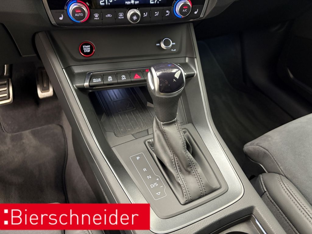 Audi RSQ3 2023