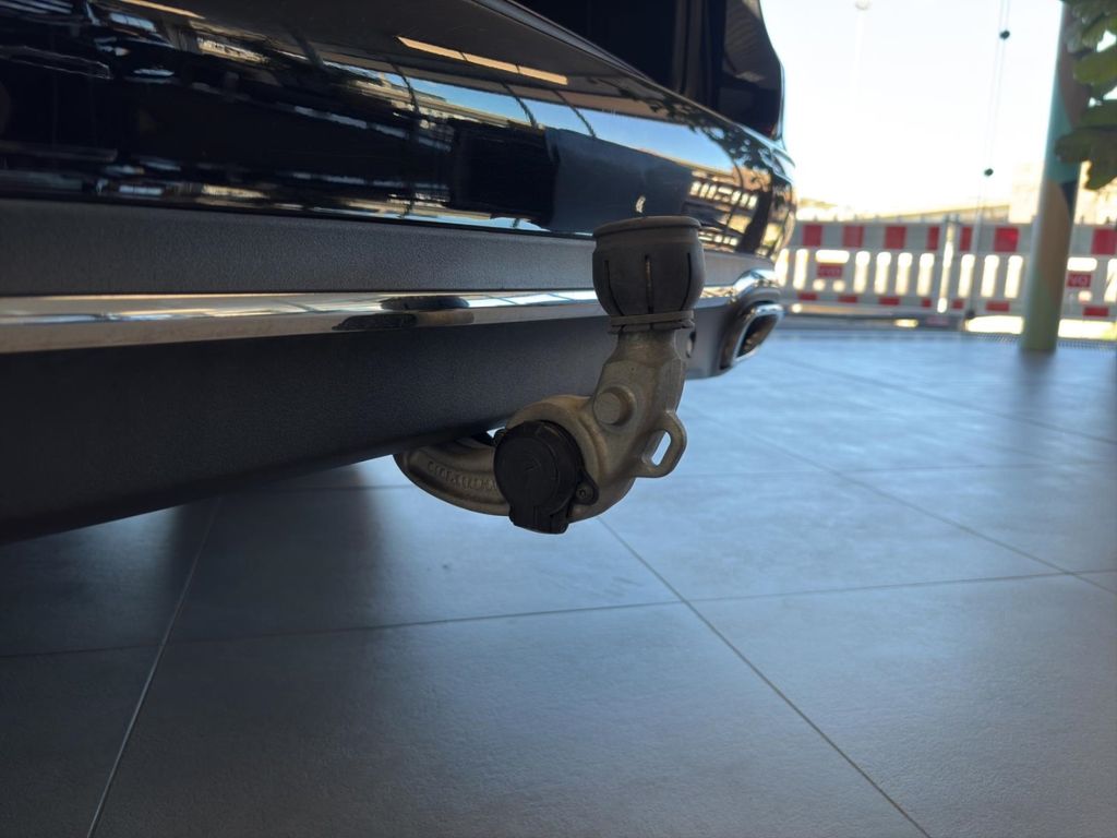 Mercedes-Benz E 300 2023