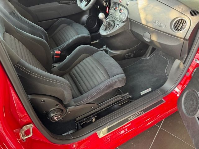 Abarth 695C 2023