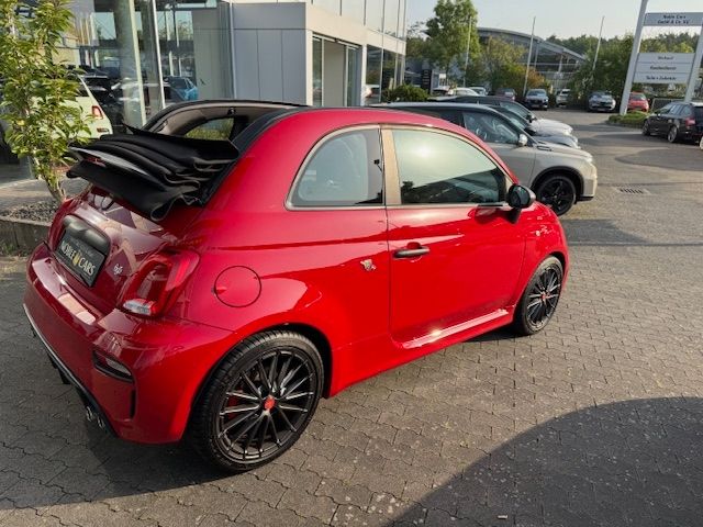 Abarth 695C 2023