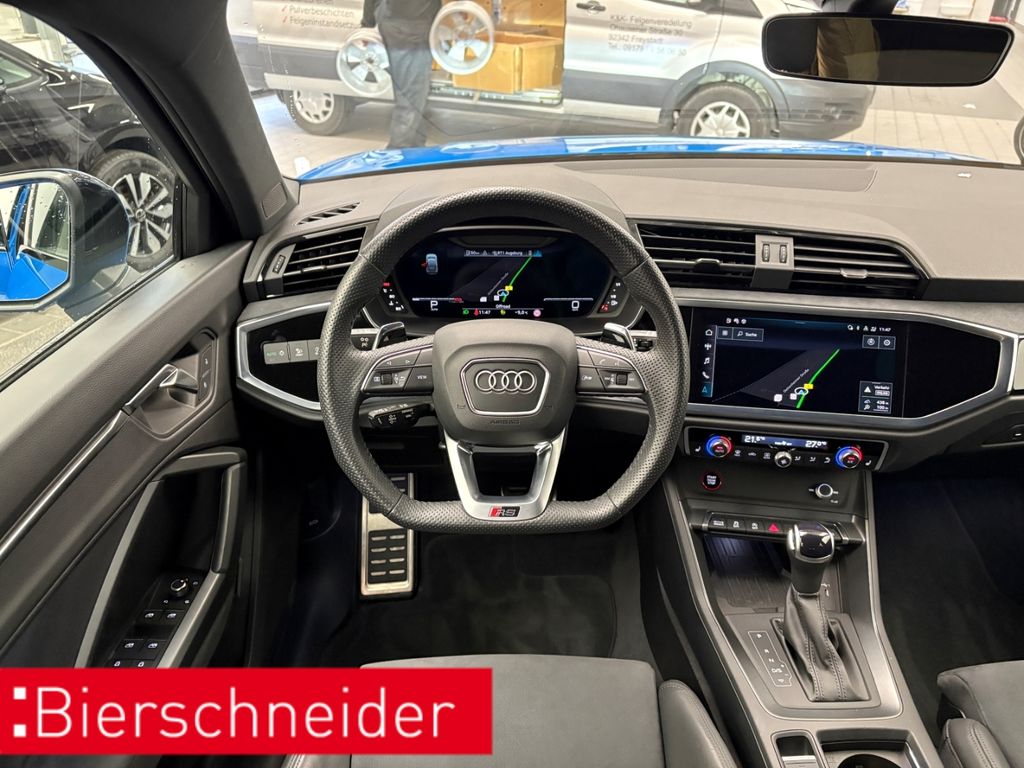 Audi RSQ3 2023