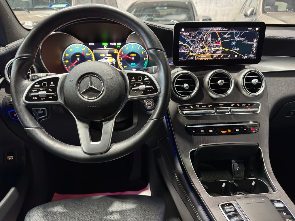 Mercedes-Benz GLC 300 2021