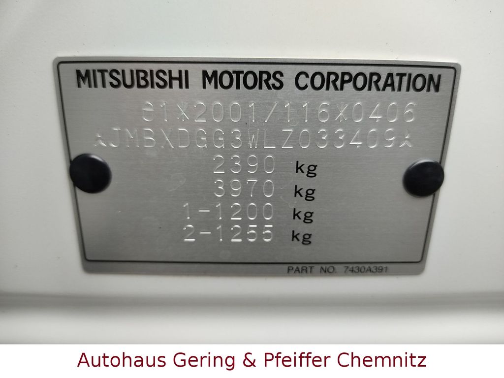 Mitsubishi Plug-in Hybrid Outlander 2021