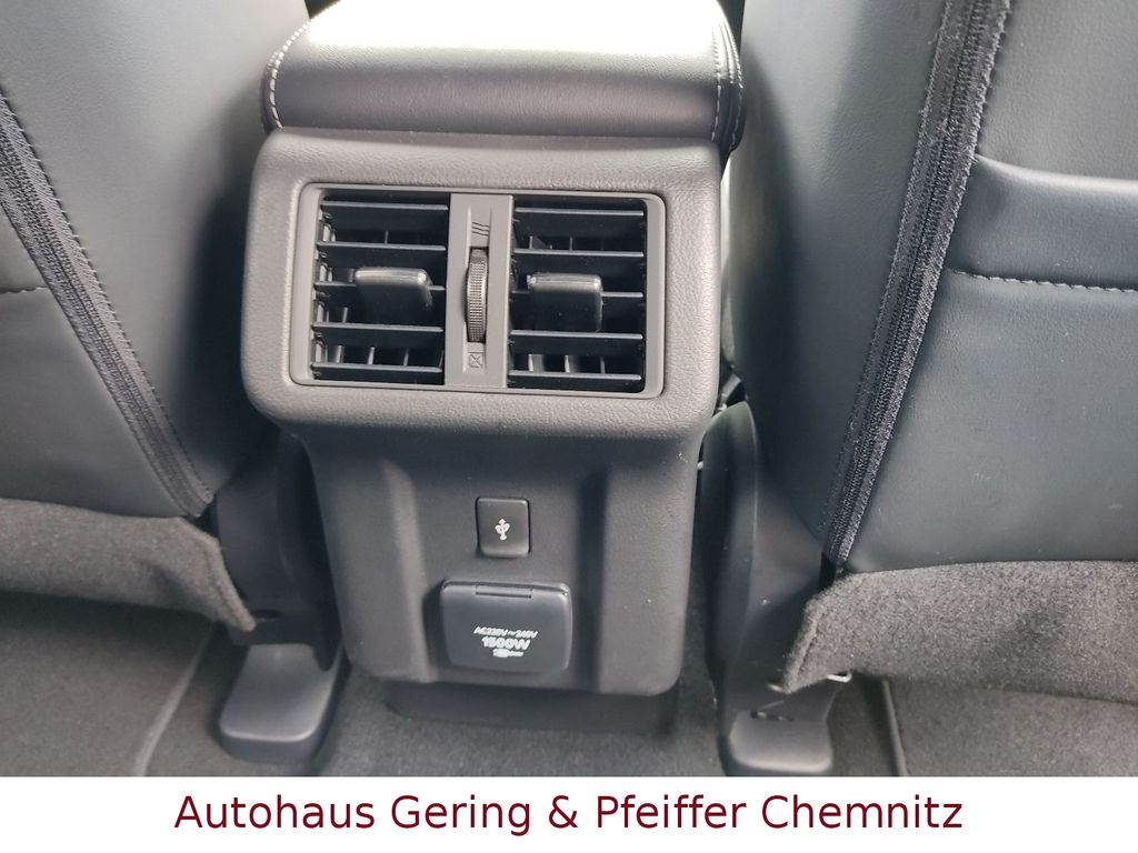 Mitsubishi Plug-in Hybrid Outlander 2021