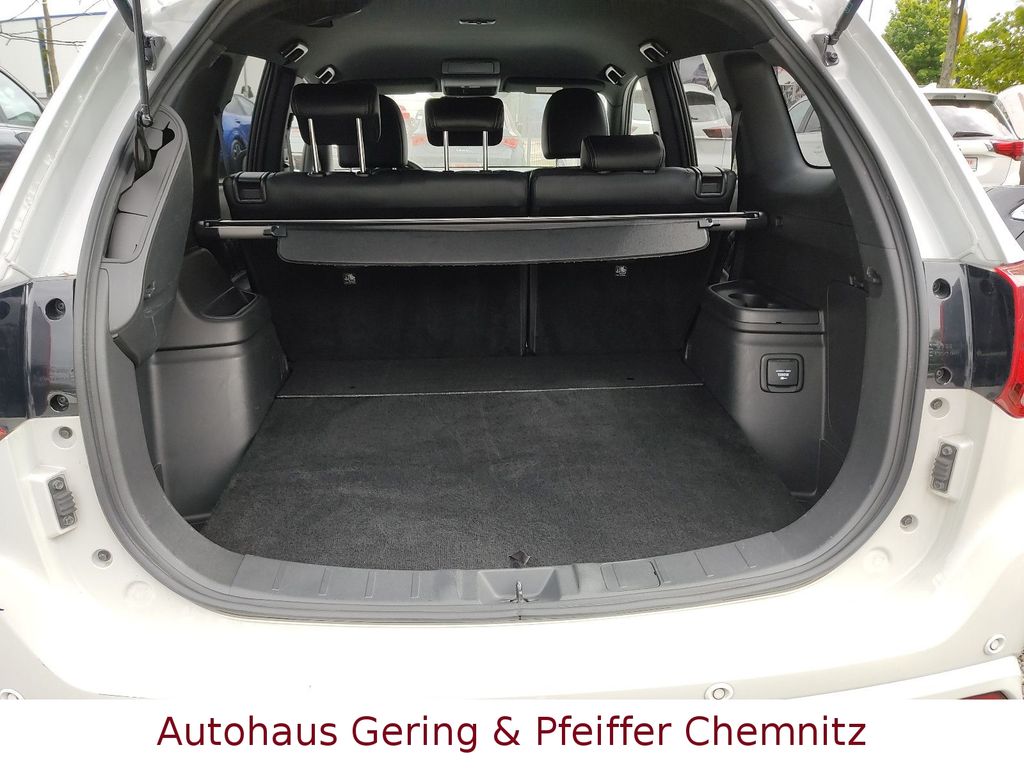 Mitsubishi Plug-in Hybrid Outlander 2021