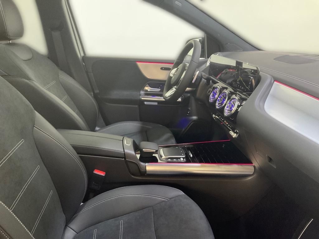 Mercedes-Benz B 200 2022