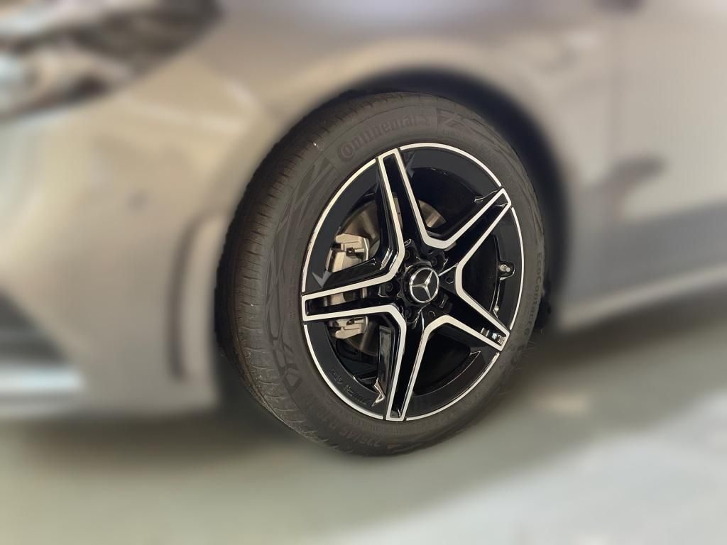 Mercedes-Benz B 200 2022